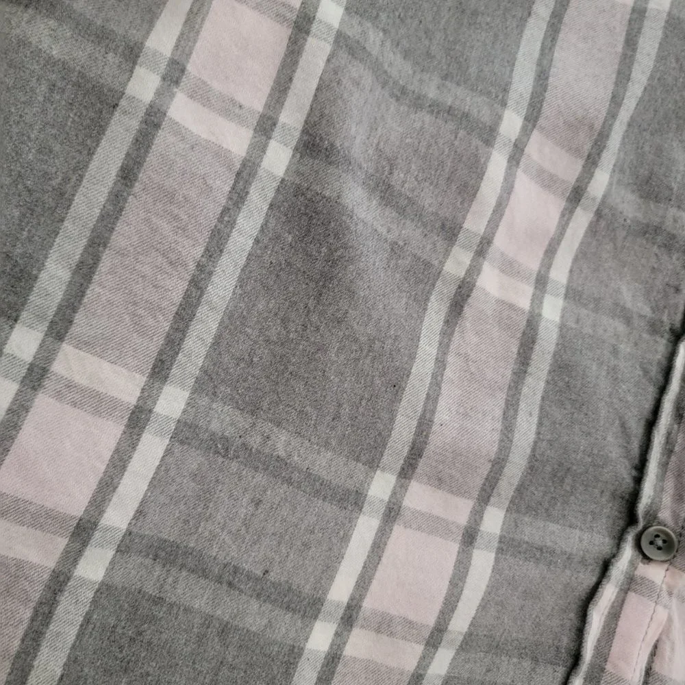 Time and Tru Gray and Pink Plaid Flannel Button Down Large - Picture 13 of 16